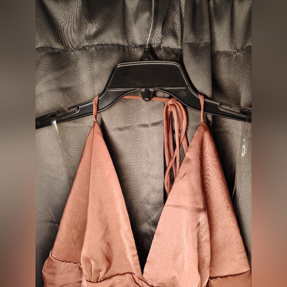Rust Brown/ Rose Gold Ruched Top - Picture 4 of 8